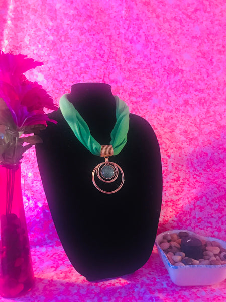 Short Green Scarf Necklace with pendant