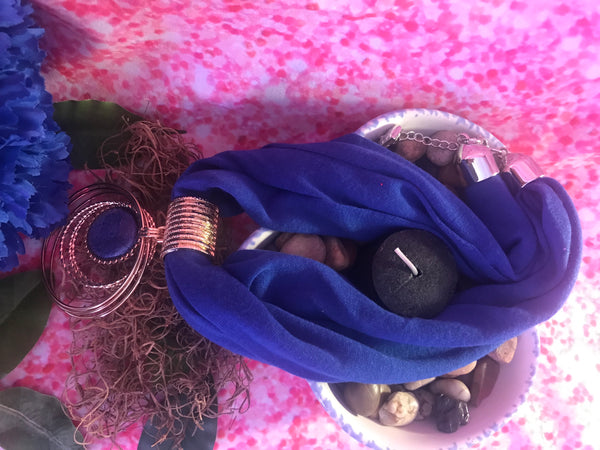 Short Blue Scarf Necklace with pendant